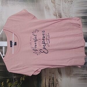 Delusional Womens Large pink gray short sleeve Empower T-shirt